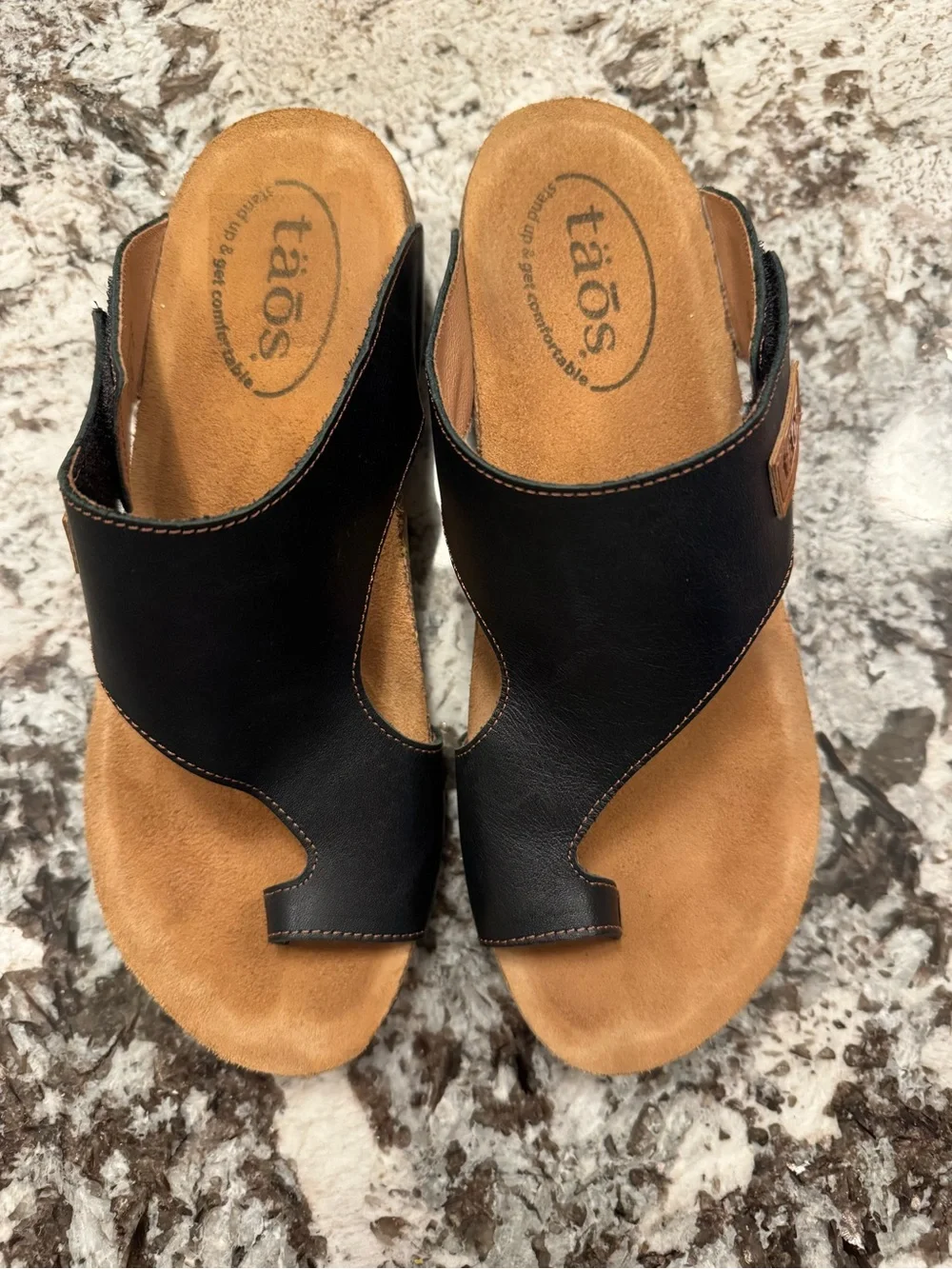 Taos Footwear Black Leather Toe-Loop Slide Sandals
